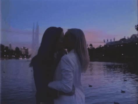 lesbian kissing gif|Find lesbian kiss on TikTok 